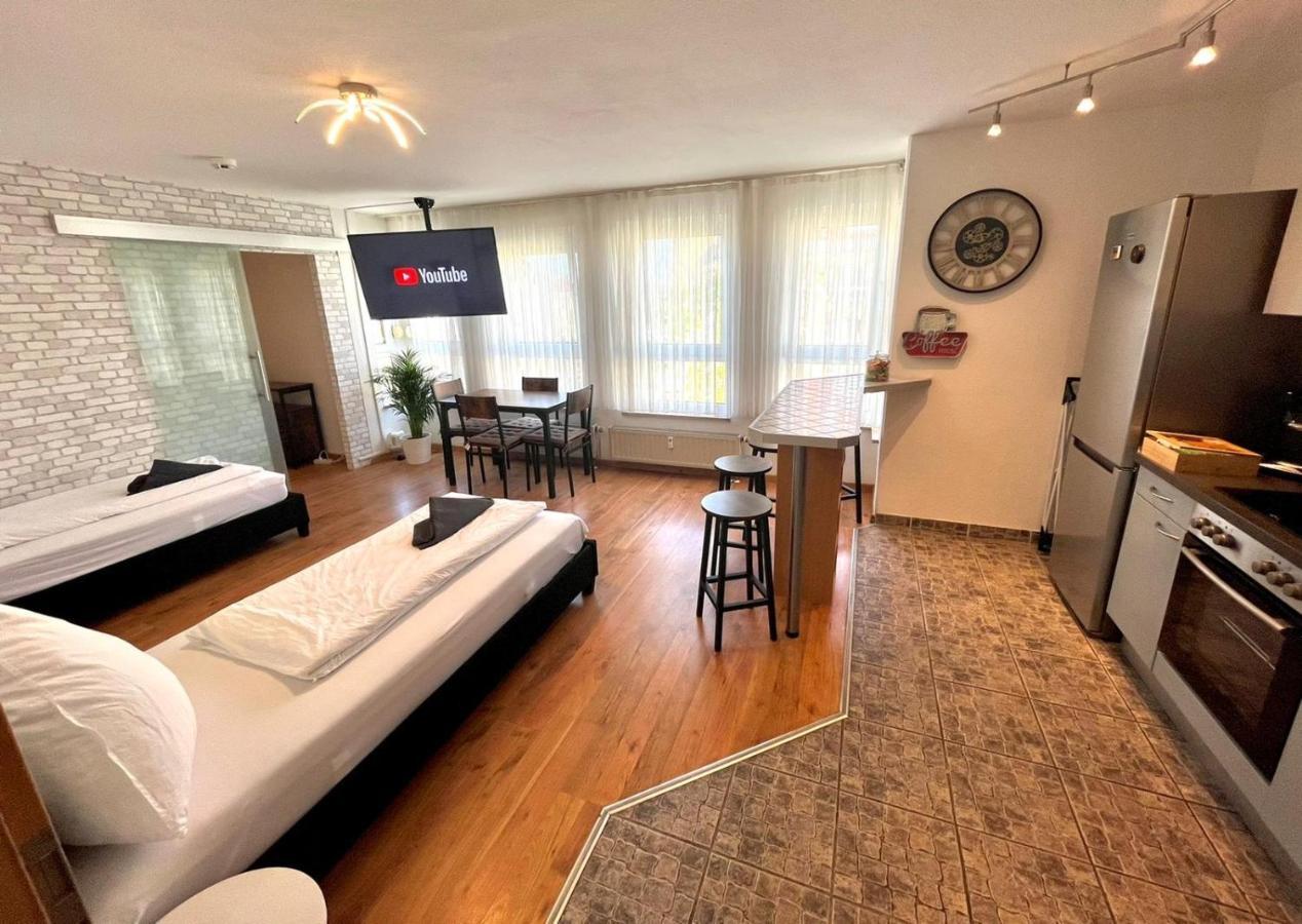 Apartment Im Stadtzentrum Mit W-Lan Home Sweet Home เฟือร์ท ภายนอก รูปภาพ