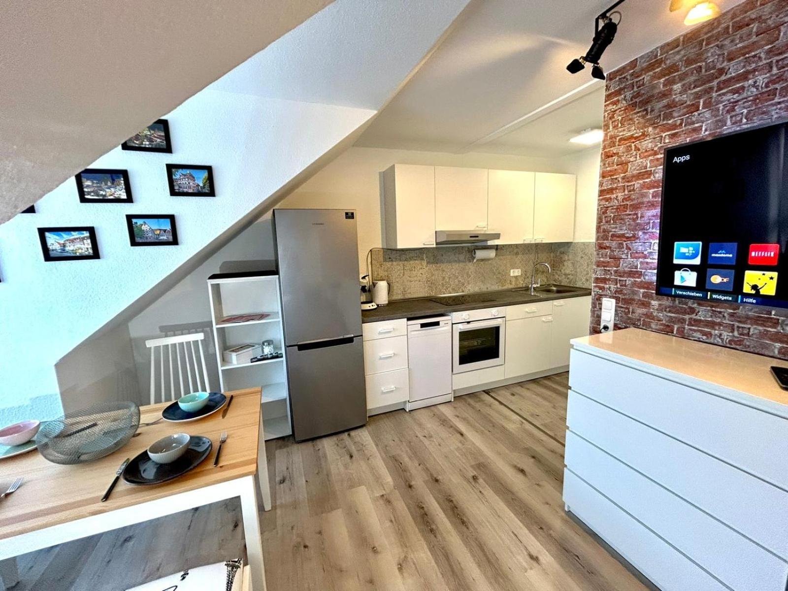Apartment Im Stadtzentrum Mit W-Lan Home Sweet Home เฟือร์ท ภายนอก รูปภาพ